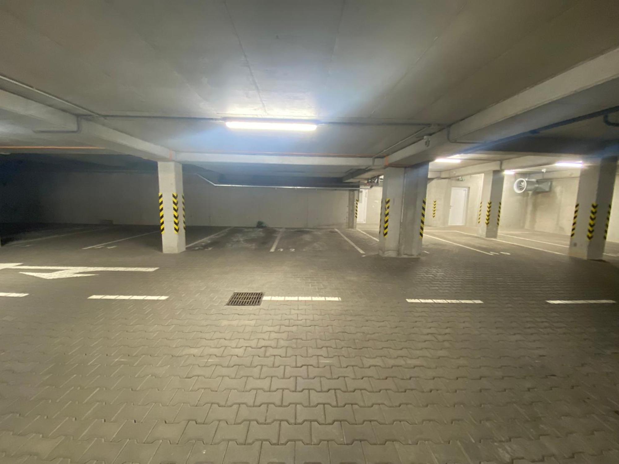 ז'ילינה Apartment Mala Praha & Parking In The Garage מראה חיצוני תמונה
