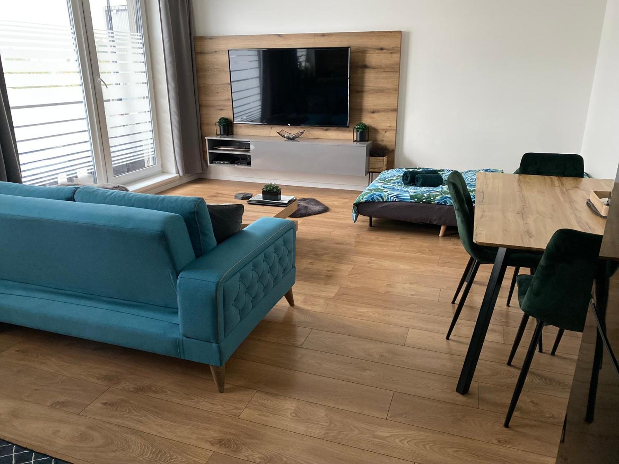 ז'ילינה Apartment Mala Praha & Parking In The Garage מראה חיצוני תמונה